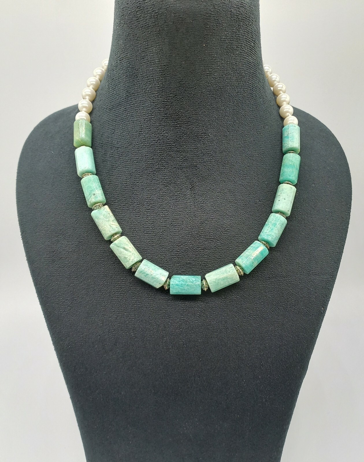 NATURAL STONE TUBE NECKLACE