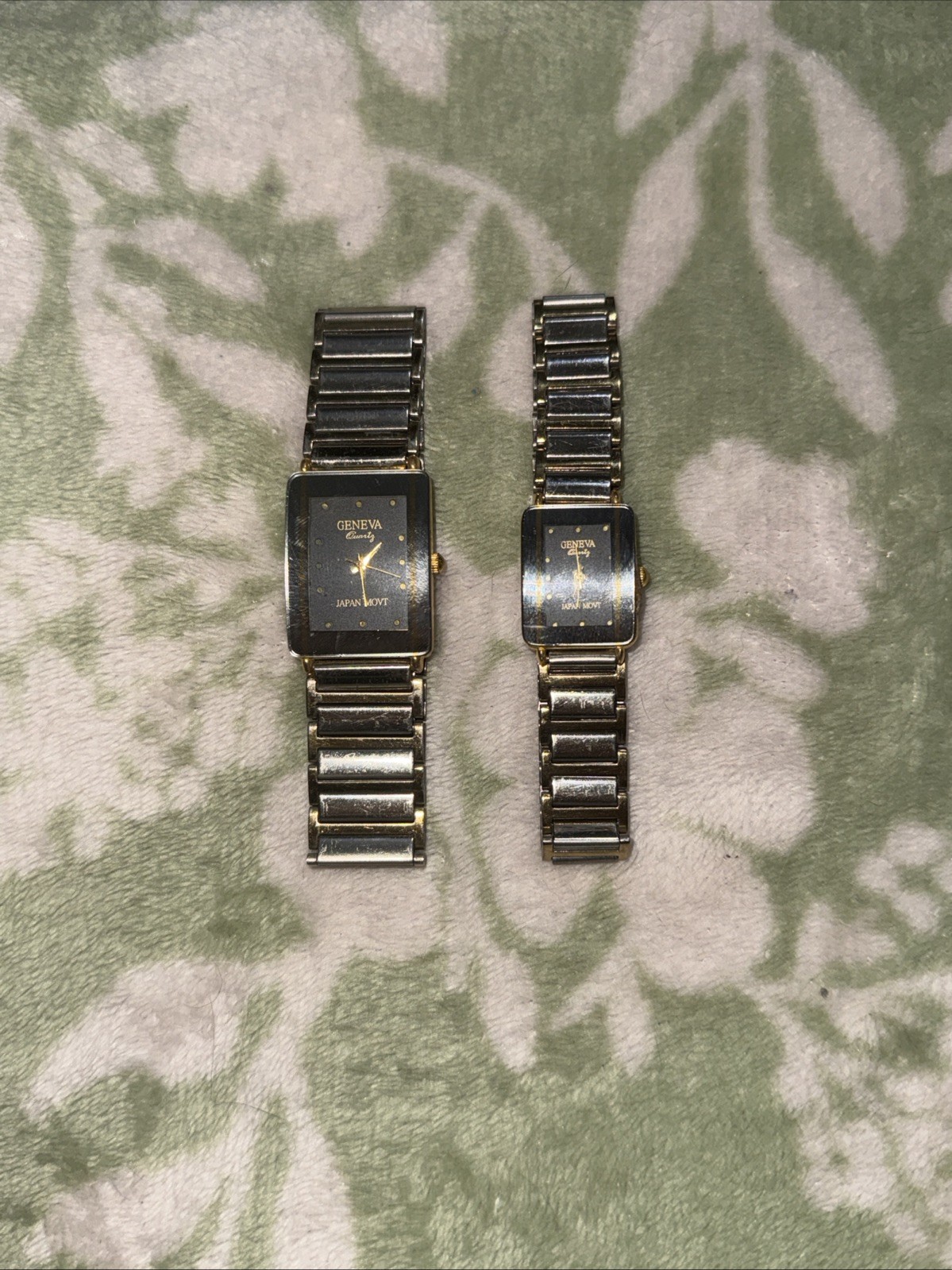 Geneva Classic Collection Vintage Quartz Watch Set Unisex Untested