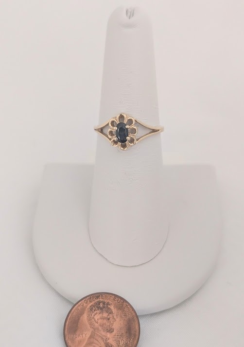 Sapphire & Diamond Ring 14K Gold 2.1 Grams Retail Price $999 Make Me An Offer!