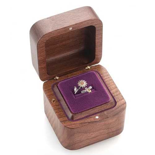 Walnut Wood Engagement Ring Music Box Tune：You are my sunshine Walnut wood