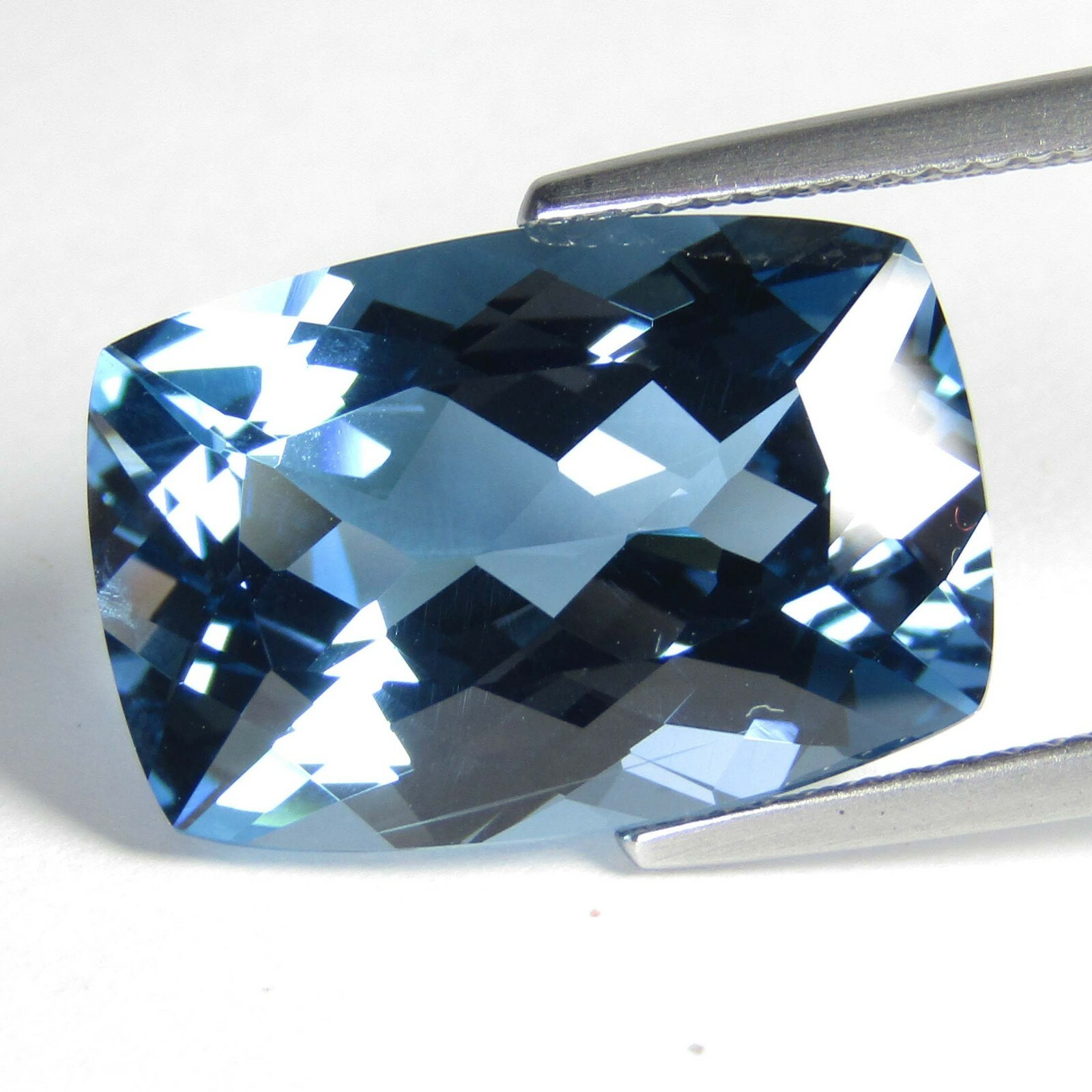 15.56Cts Stunning Natural London Blue Topaz 18×12.2×8.4mm Cushion Gemstone -VDO