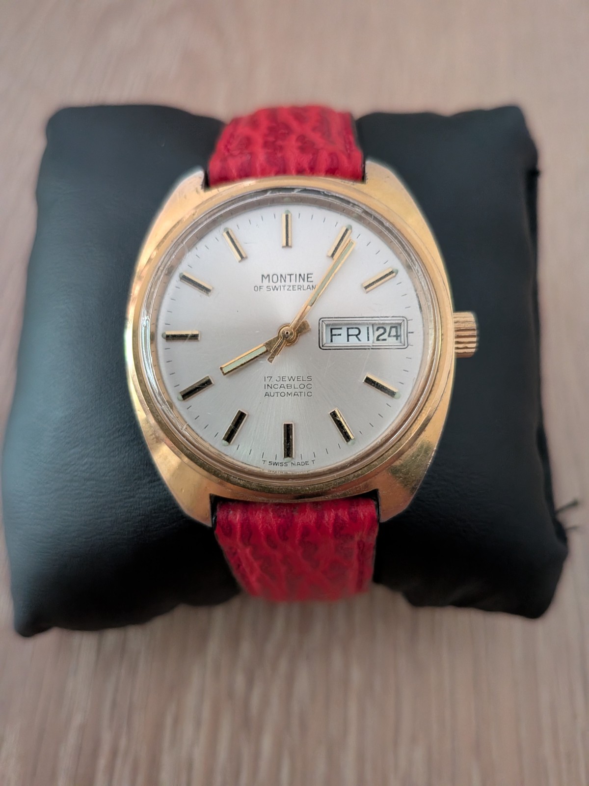 Montine Of Switzerland 17 Jewels Automatic Incabloc Men’s Watch