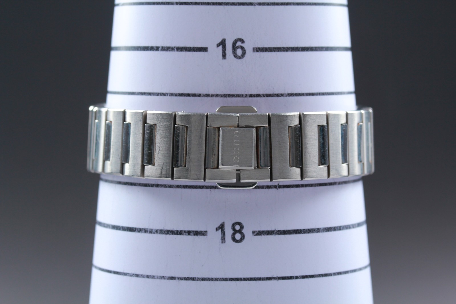 [Exc+4] Gucci Pantheon Silver Quartz Watch Unisex 1154 From JAPAN