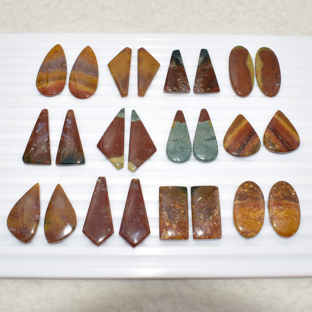 Natural Blood Stone Matching Pair Cabochon Loose Gemstone B434
