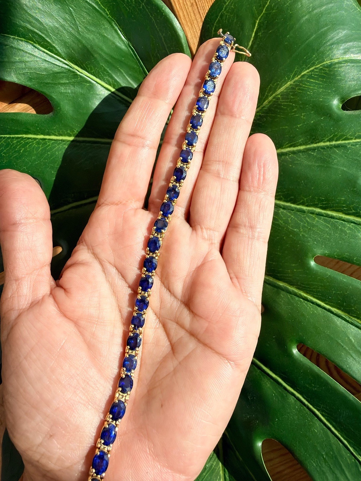21.25ct Natural Blue Sapphire Tennis Bracelet 14K Yel Gold 25 Oval Stones 7.25”