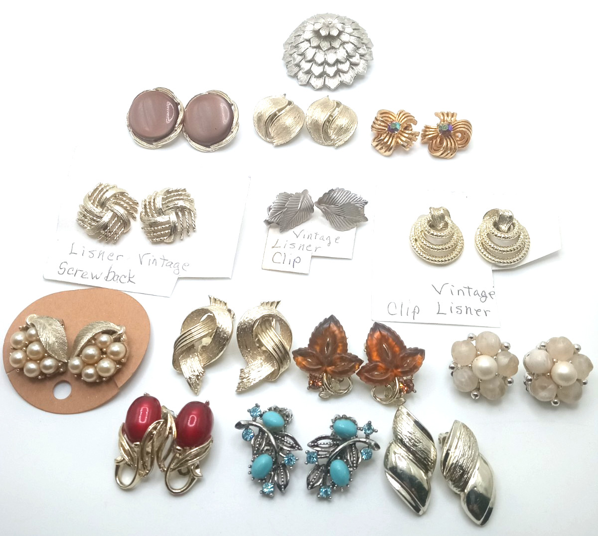 Vtg Lisner 50’s 60’s Clip On Earrings Silver & Gold Tone Lovely Lot of 13 Pairs