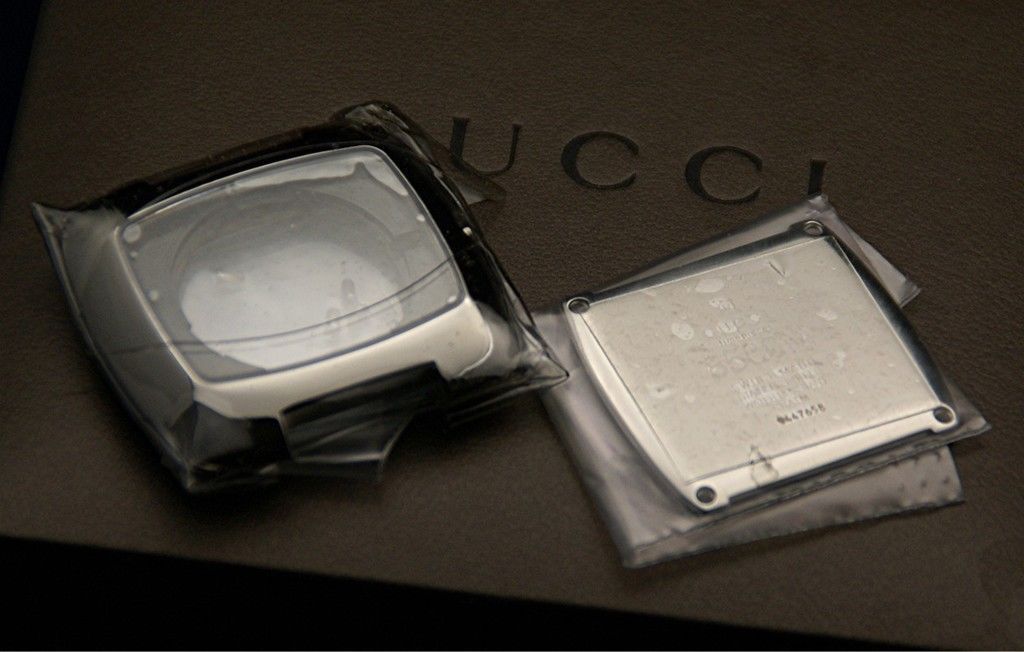 New Gucci Replacement Case, Crystal and Back – Men’s 8500 M – SS