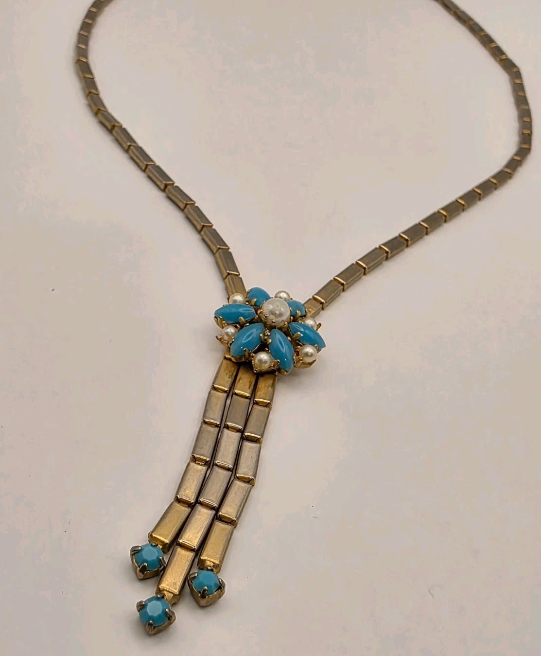 Vintage Art Deco Blue Cabachon W/Faux Pearl Lariat Style Necklace
