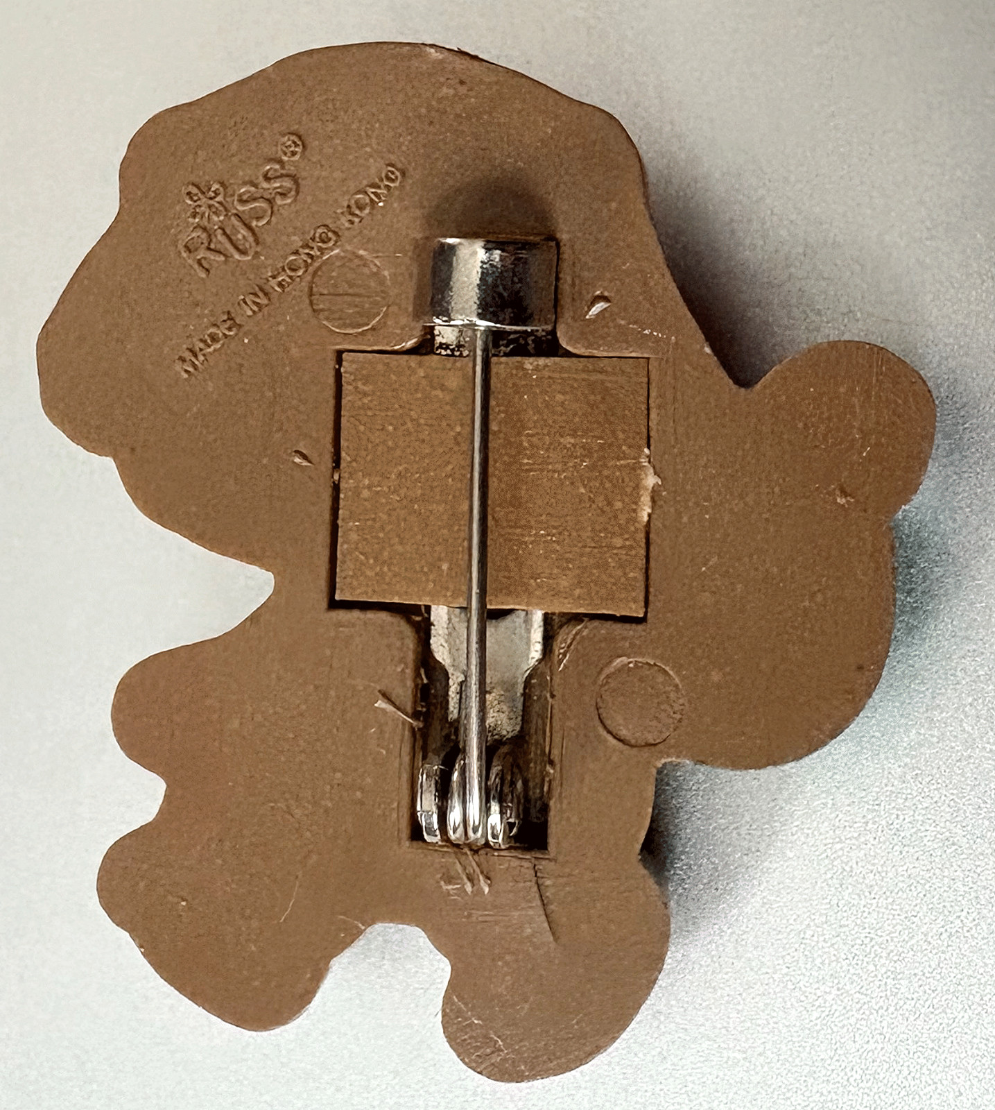 Signed Russ Christmas Holiday Teddy-Bear Brooch Pin: w/ Santa Hat And Toy Sack