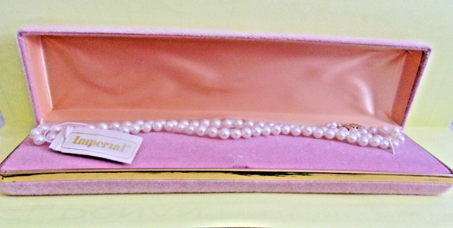 Vintage Imperial 5×5 – 5 MM Pearl 18″in. Necklace See Description