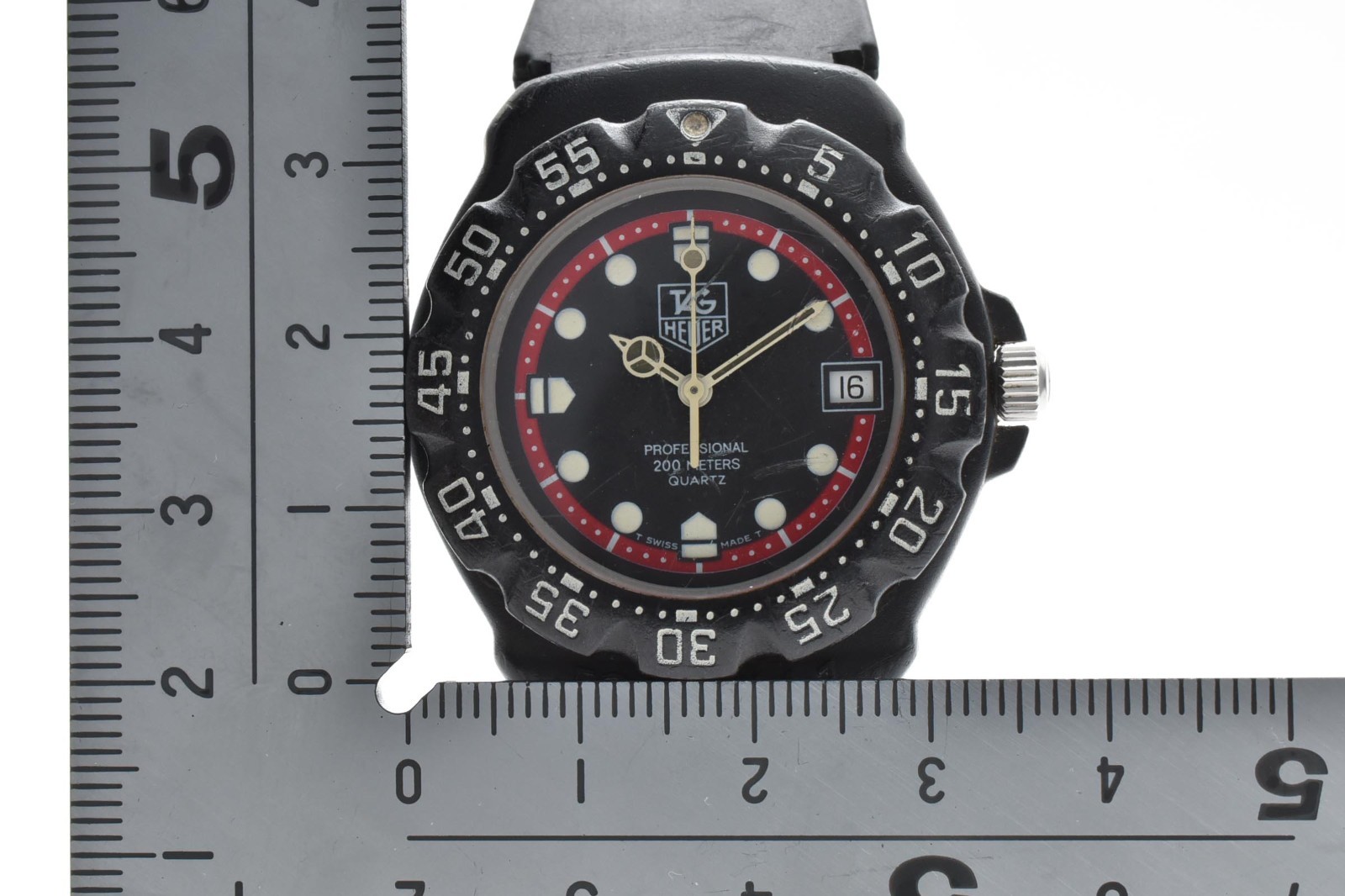 TAG Heuer Formula 1 383.513 [Exc+5] Quartz Professional 200m Men’s 34mm Black