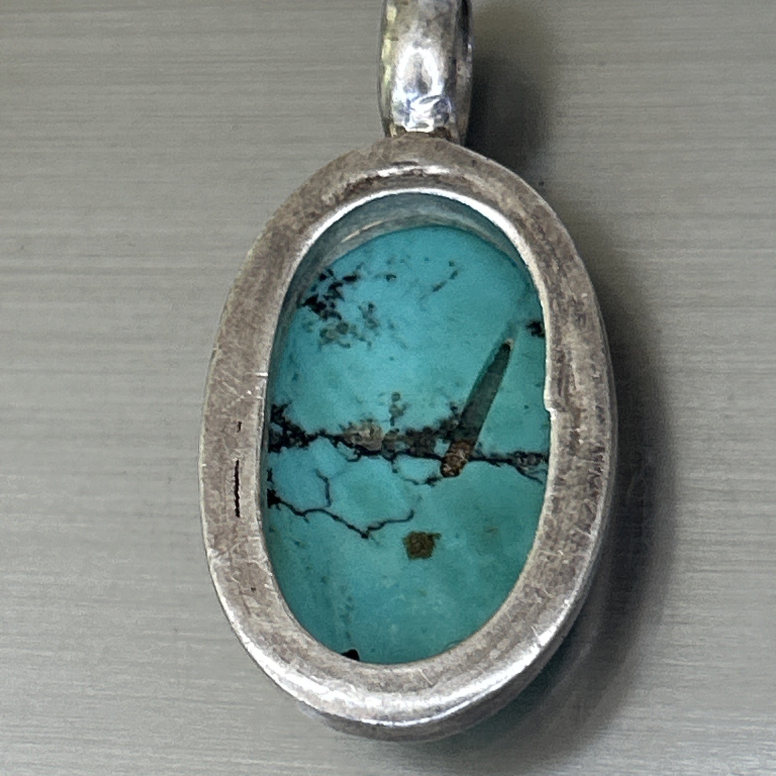 Vintage Turquoise Silver Oval Pendant 1 1/2″ x 3/4″ 13G