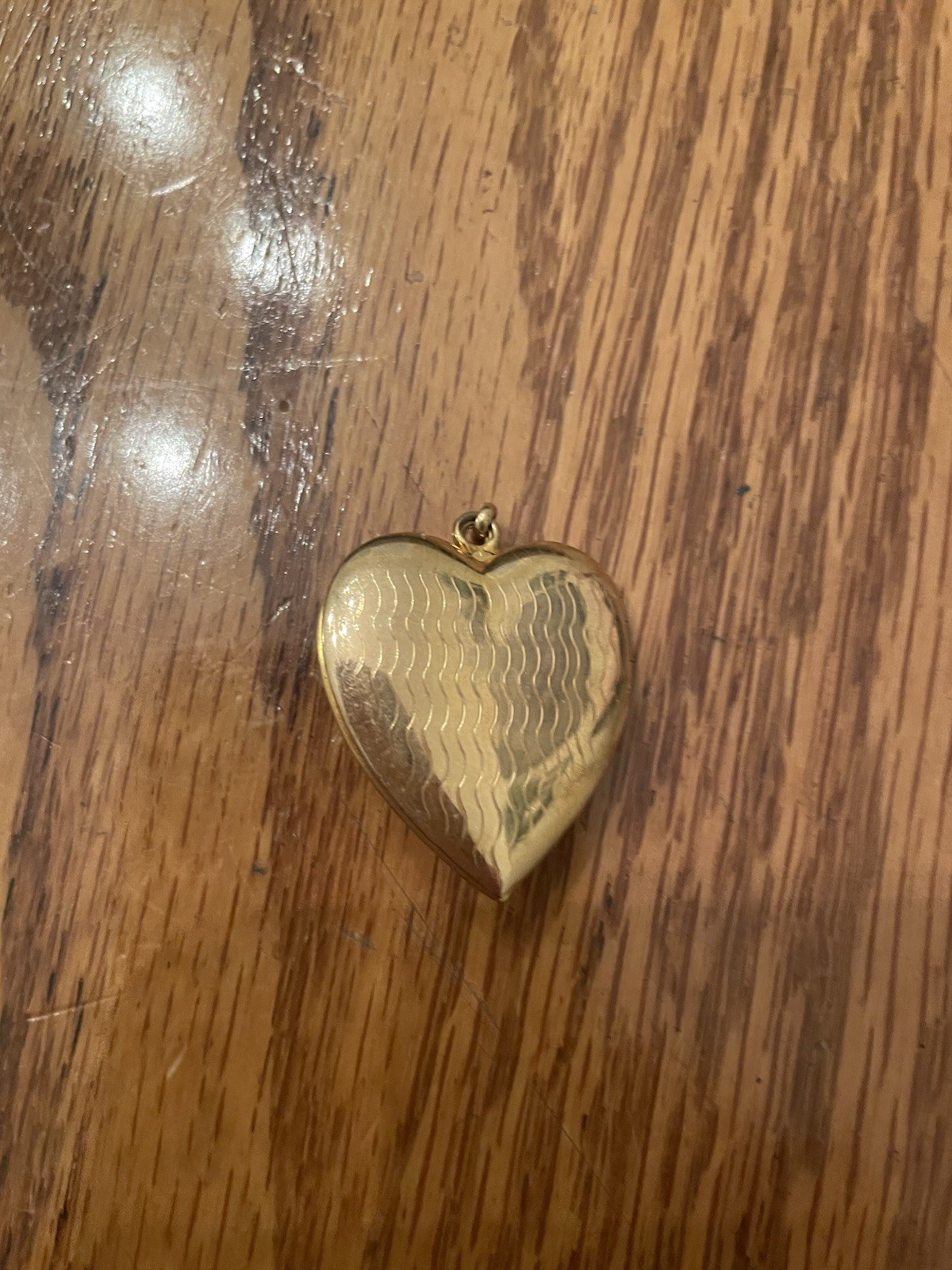Gold Tone Metal Heart Locket Pendant with White Oval Cameo, Love & Hearts