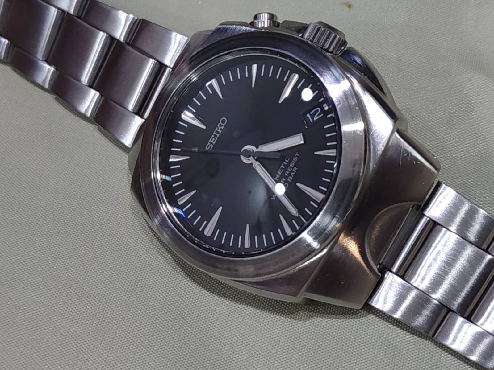 Seiko (SUS AGS) KINETIC 5M42-0E50 A4 Black Dial Japan Vintatage RARE