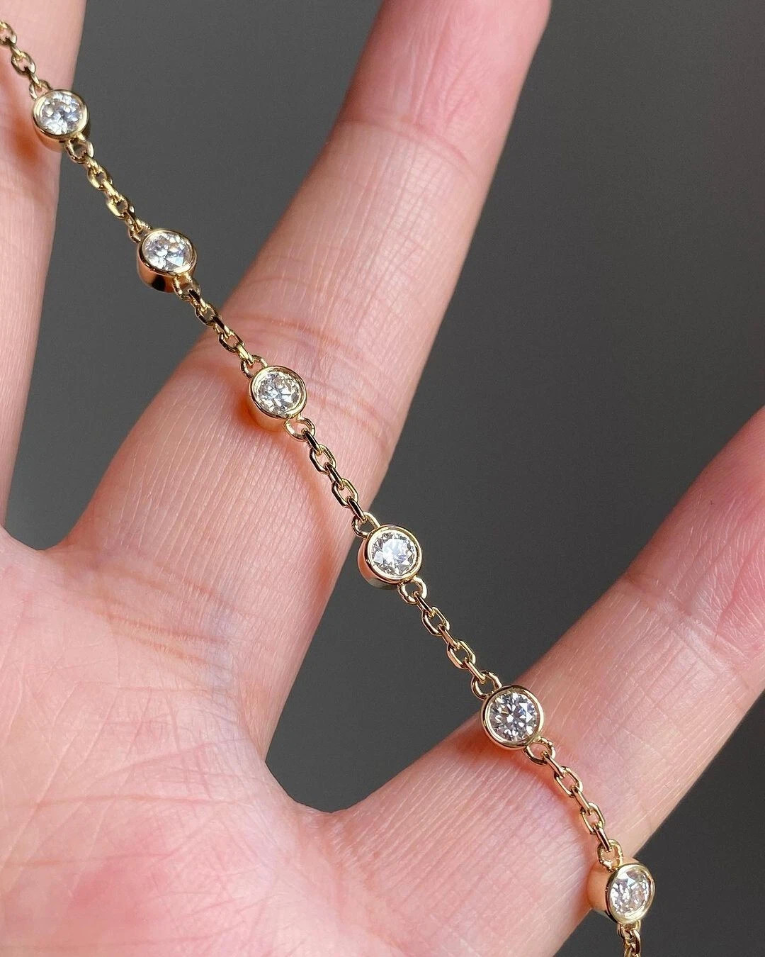 4mm Round Cut VVS1 Moissanite Bezel Set 8″ Bracelet 14K Yellow Gold Plated