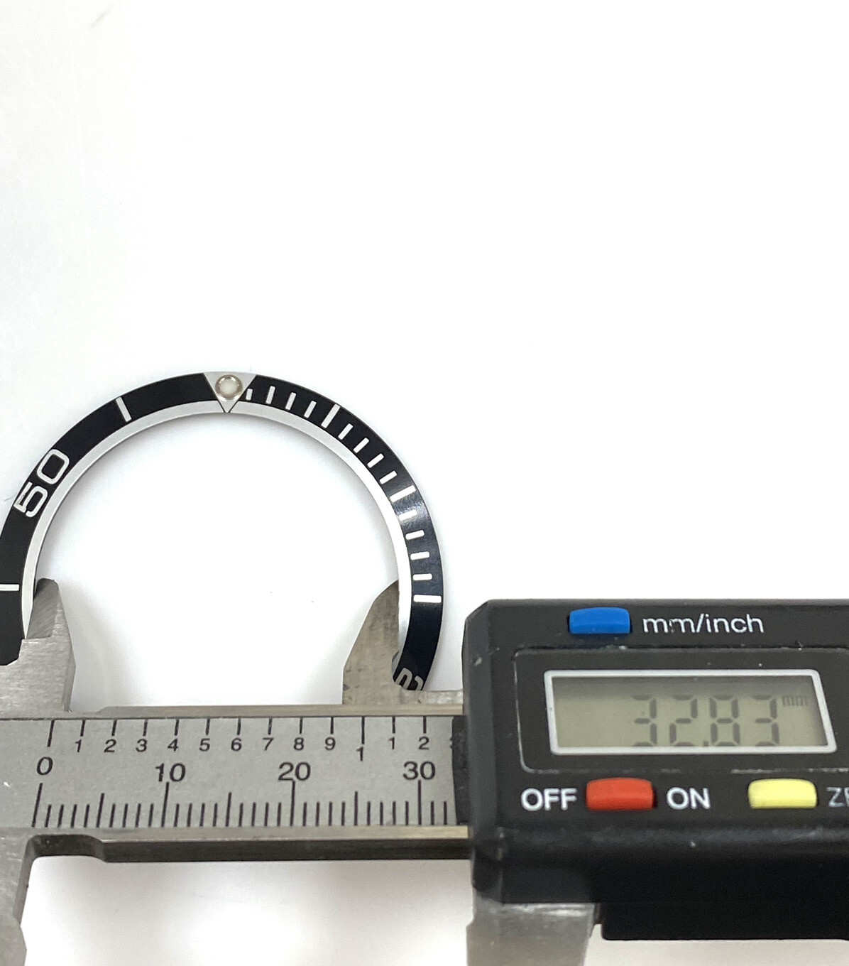 Black/Silver Bezel Insert for Omega 45.5mm Seamaster Planet Ocean XL 2200.51.00