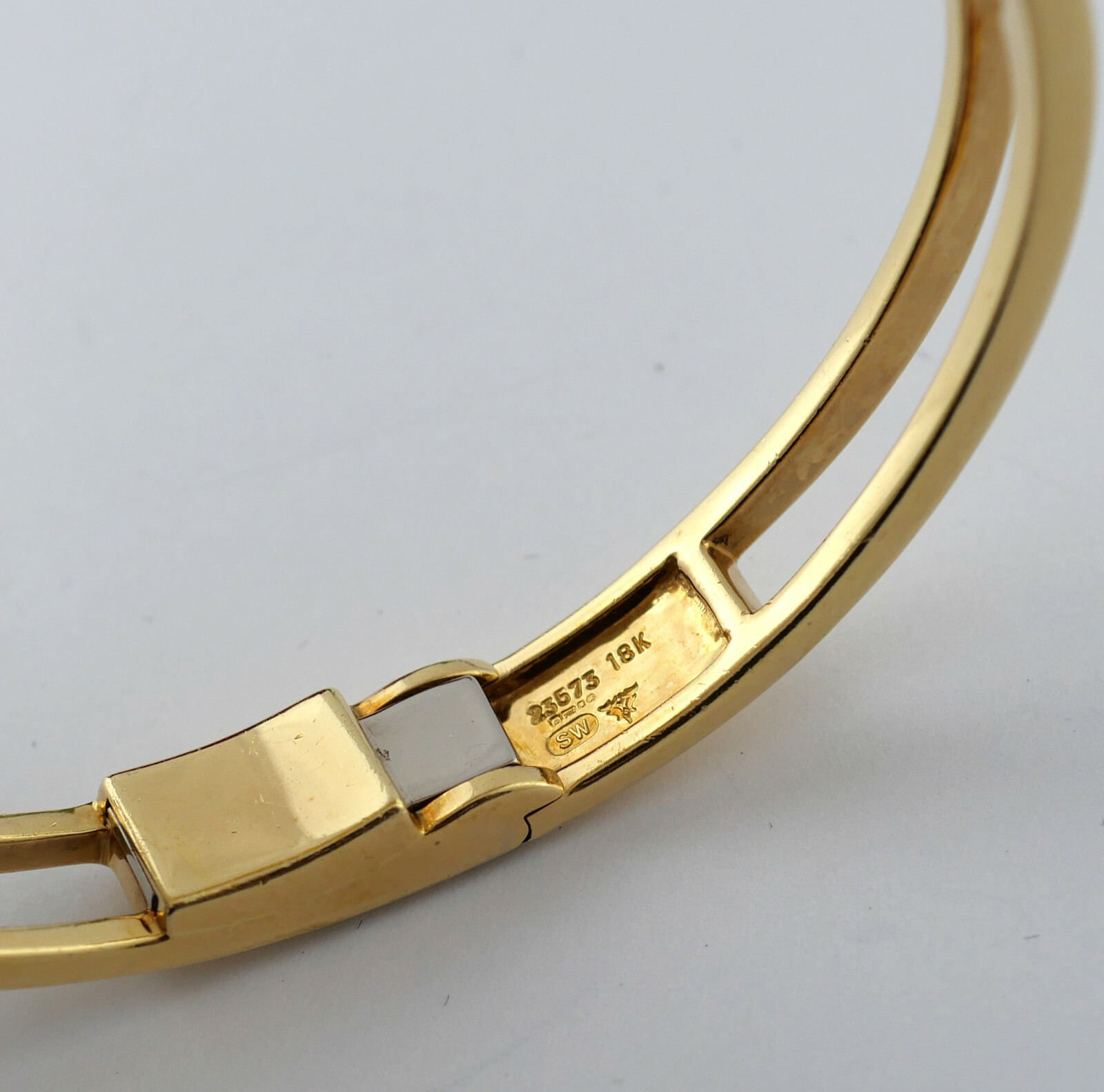 Bracelet Stephen Webster 750 gold crystal mother of pearl brilliant diamonds eye-catching