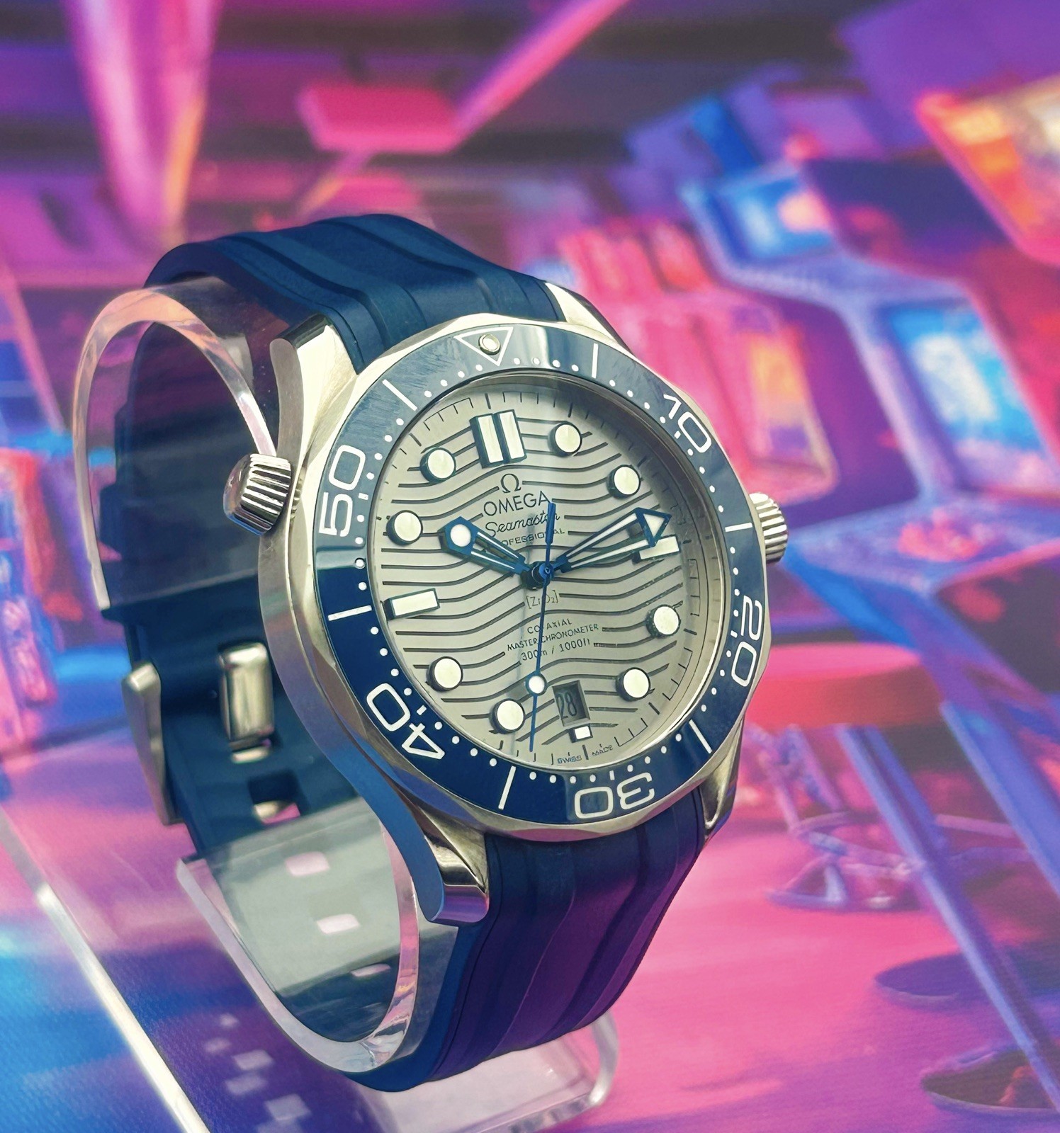 OMEGA Seamaster Diver 300M 210.32.42.20.06.001 “Blue Dial Grey Wave”