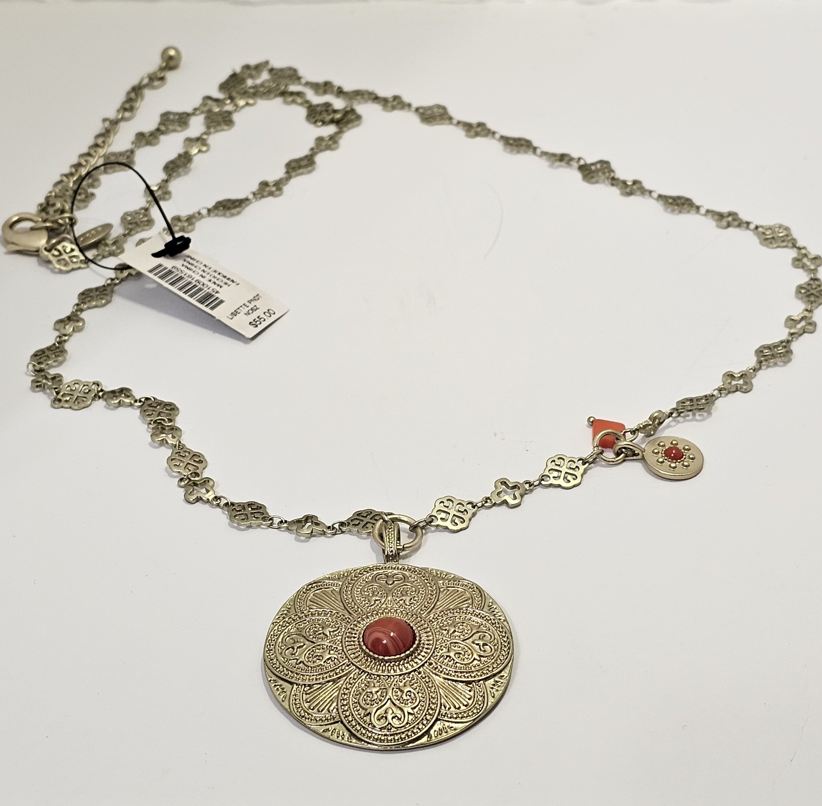 Chico’s Gold Tone Link Chain Necklace Round Medallion Coin Pendant Red Bezel NWT