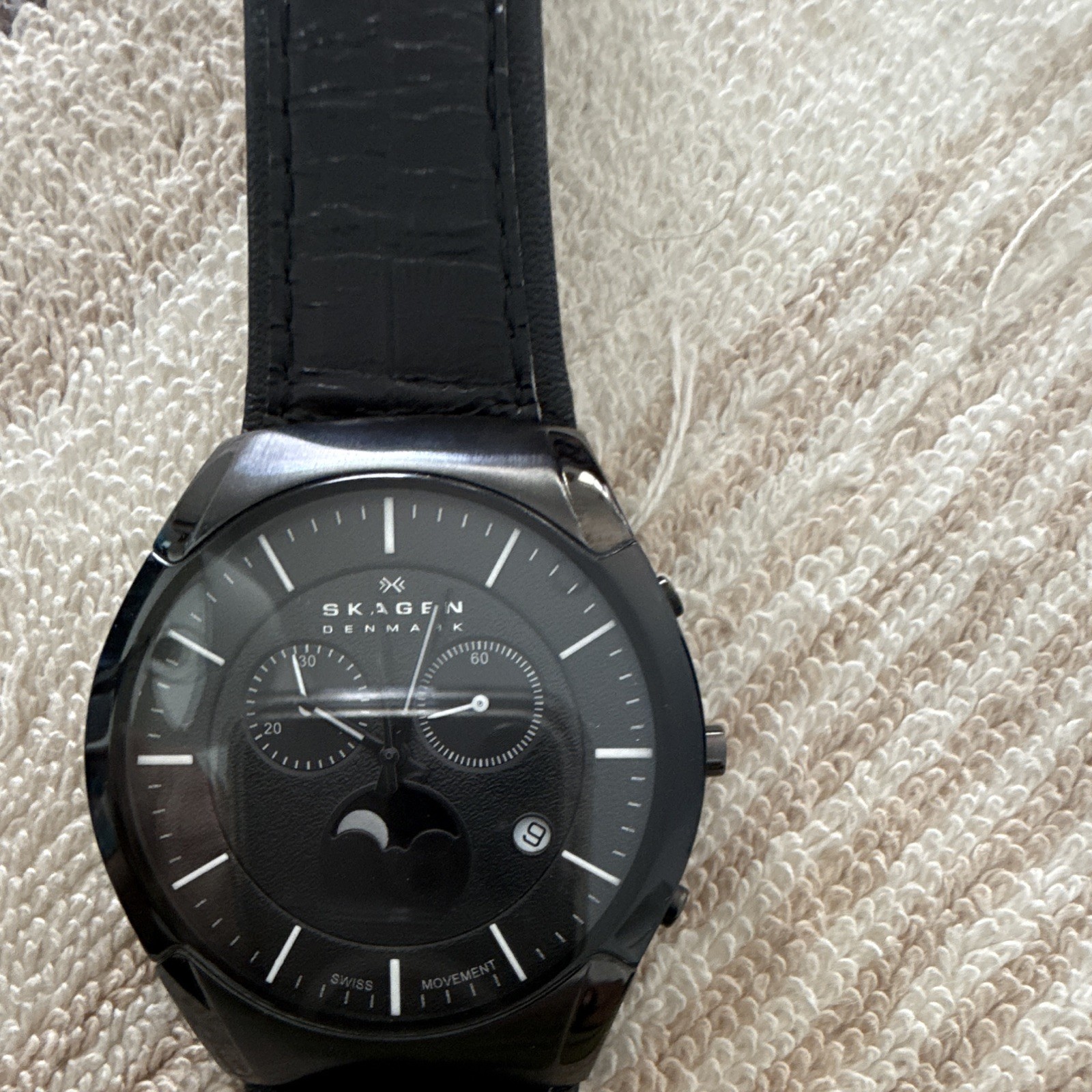 Skagen Multifunction Moonphase Date Quartz Black Dial Black Leather 40mm