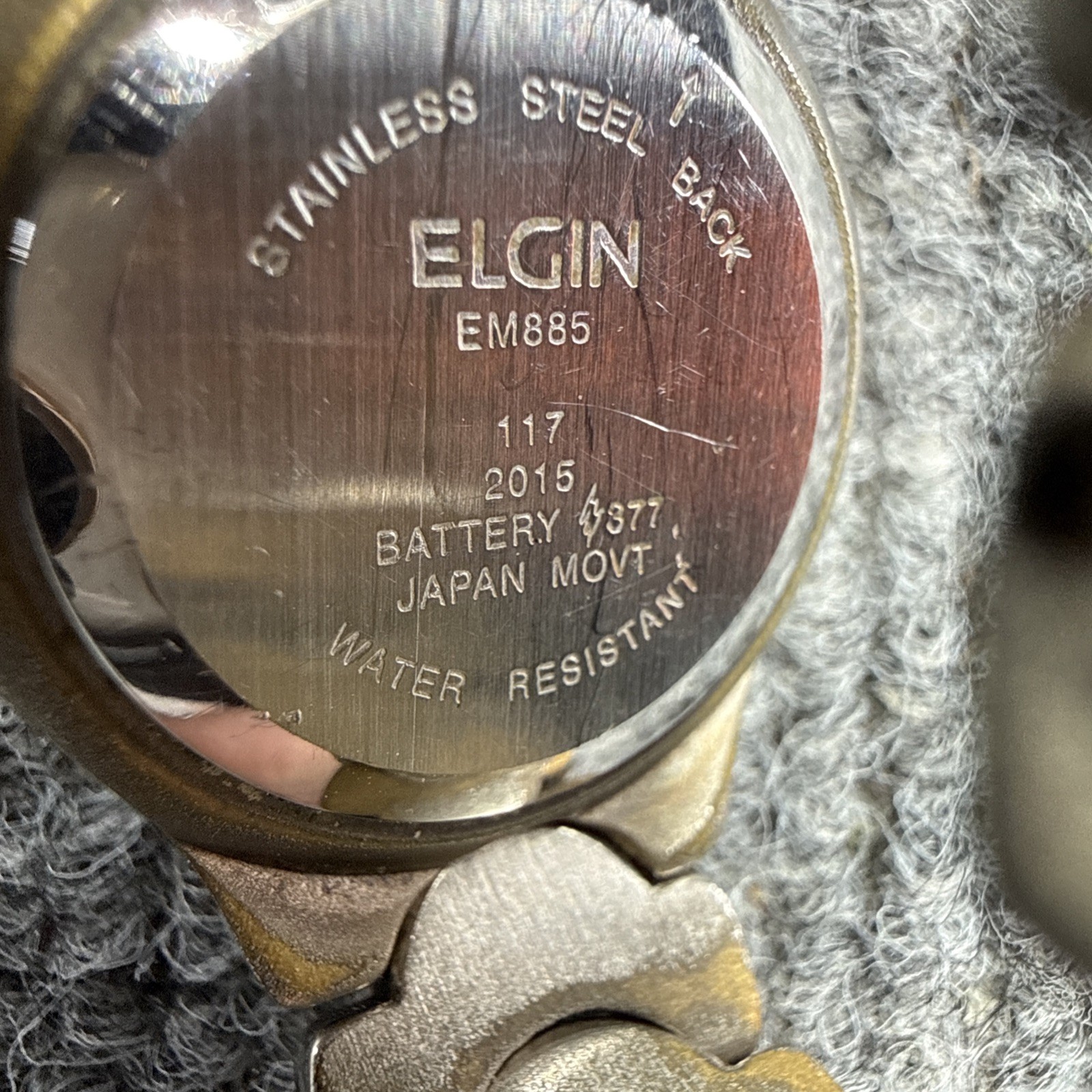 Elgin EM885 Silver & Gold Womens Round Watch #117
