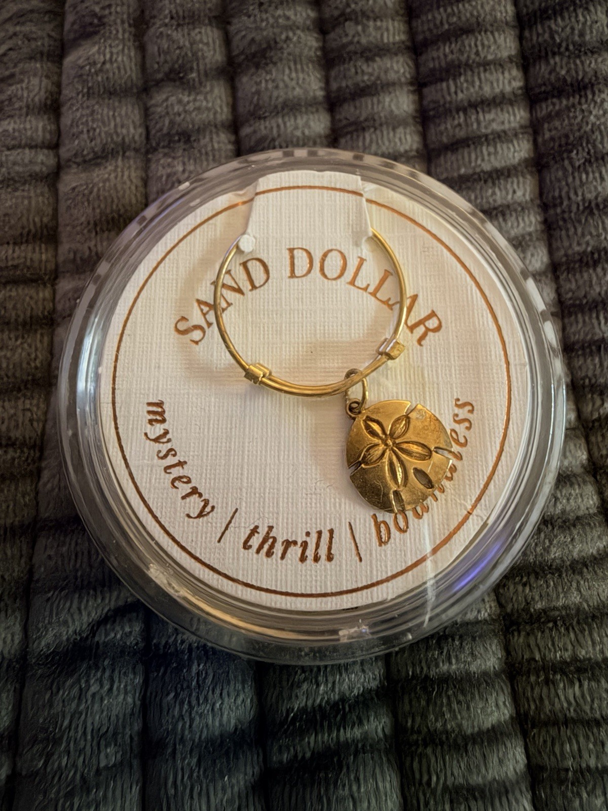 Alex and Ani Sand Dollar Expandable Gold Tone Charm Ring Size 8 Beach Coastal