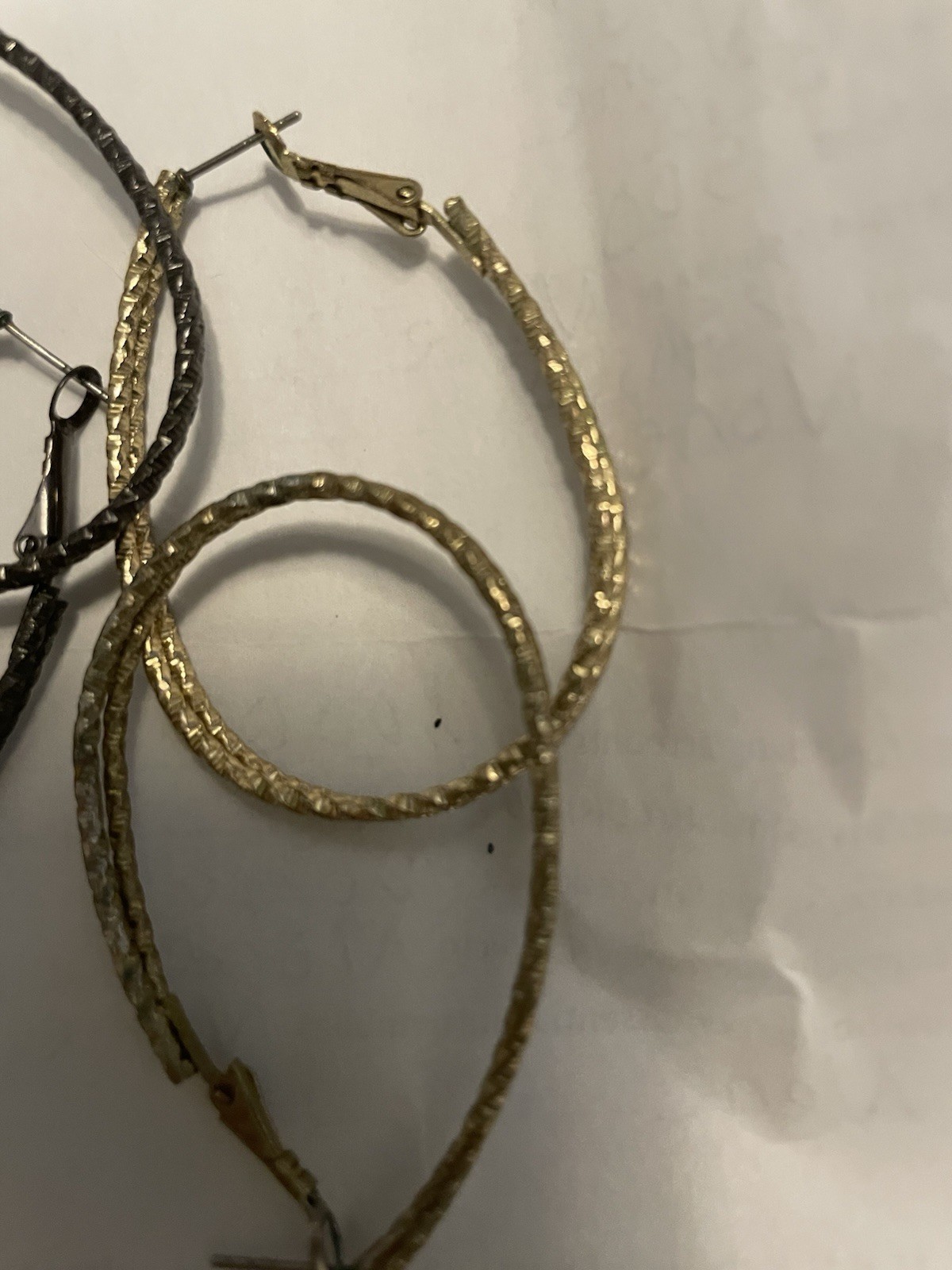 Lot of 3 Pairs Oval Textured Hoop Earrings Latch Back Gold Silver Black