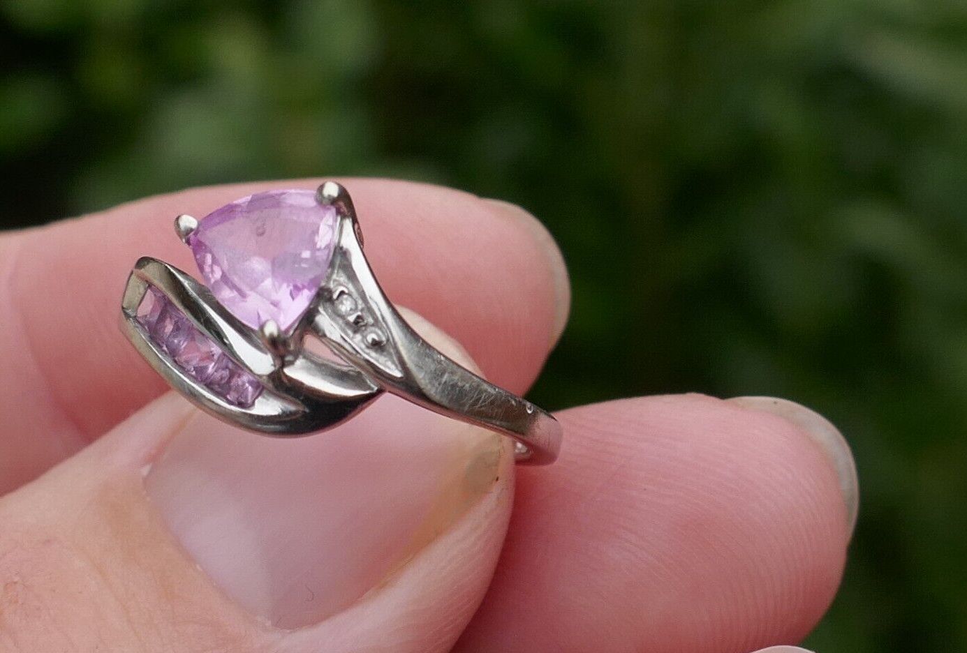 Vintage 10k White Gold Pink Sapphire & Diamond Accent Ring – Size 6.75