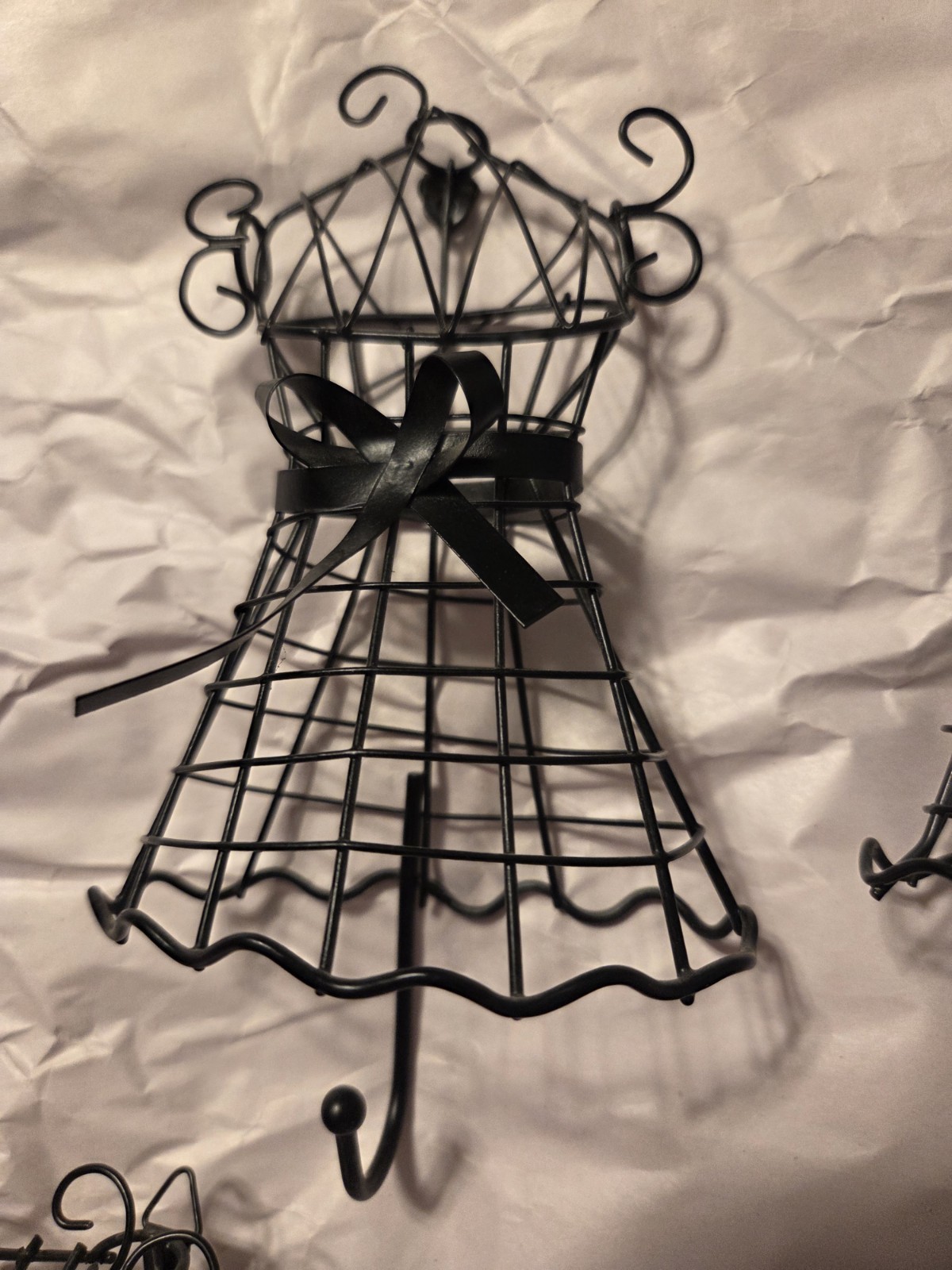 6.5″ Black Metal Wire Dress Form Mannequin Jewelry Holder Wall Hook Set Of 6