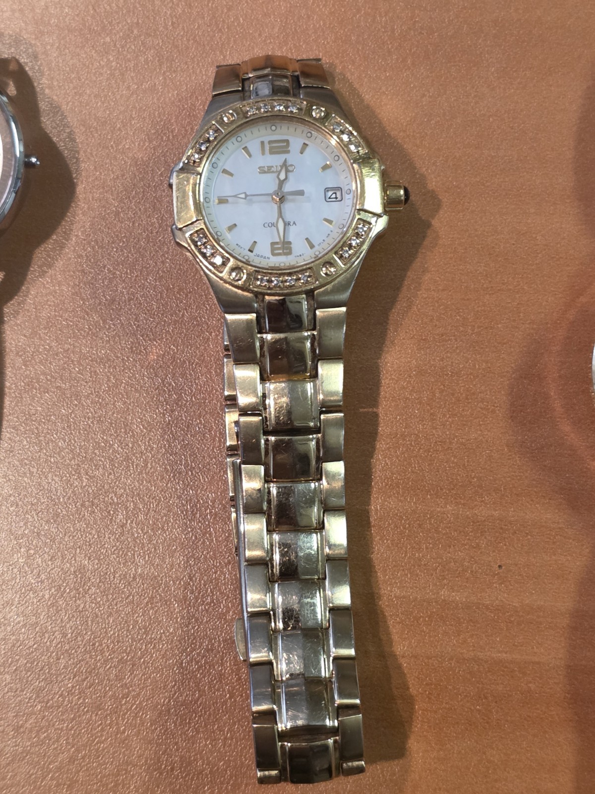6 LOT Women’s/Men’s WATCHES Seiko, Citizen, Pulsar. ( AS IS FOR PARTS OR REPAIR)