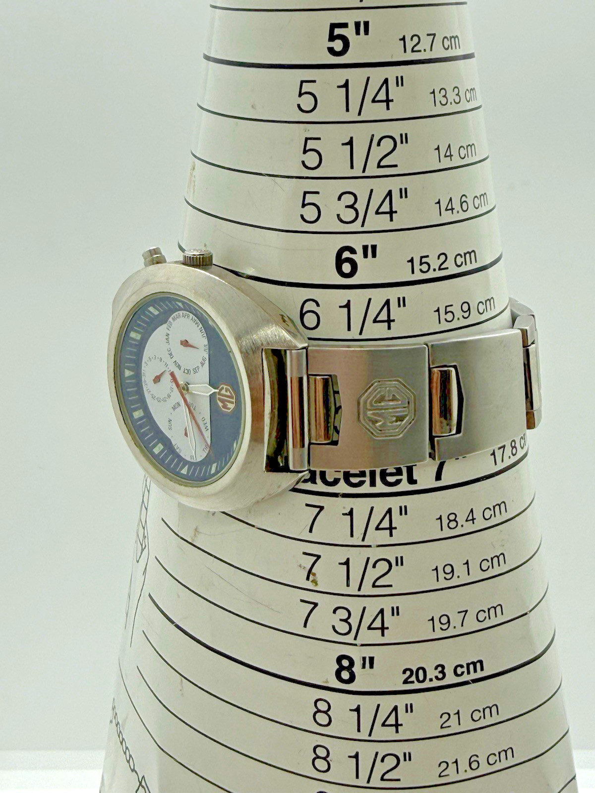 MG Morris Garages Men’s Watch Multi Dial Month Day Date MG008 5ATM Silver Tone