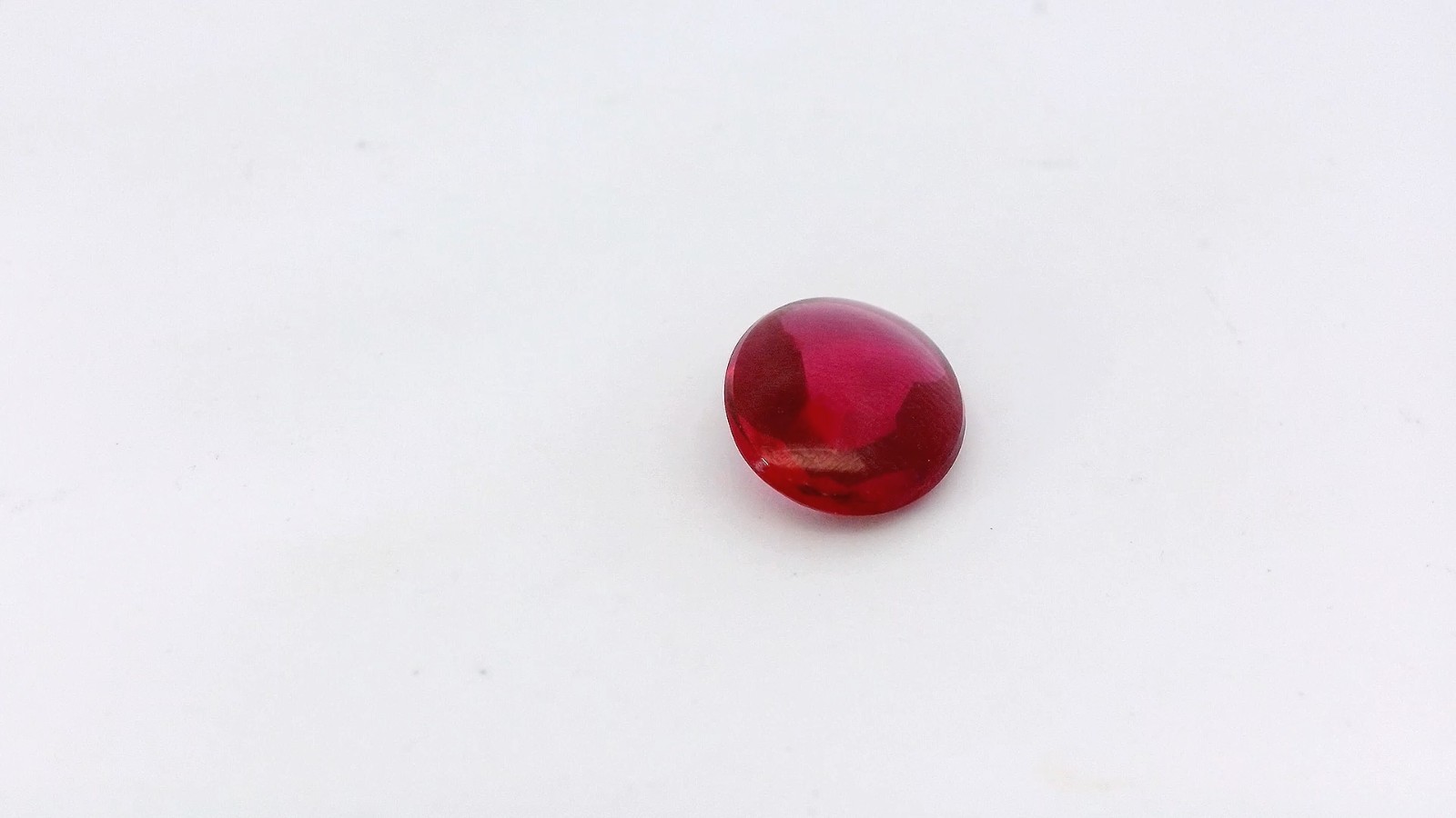4.36ct Flat Oval Cabochon Lab Created Ruby Gemstone 12 x 10 x 4.3 mm