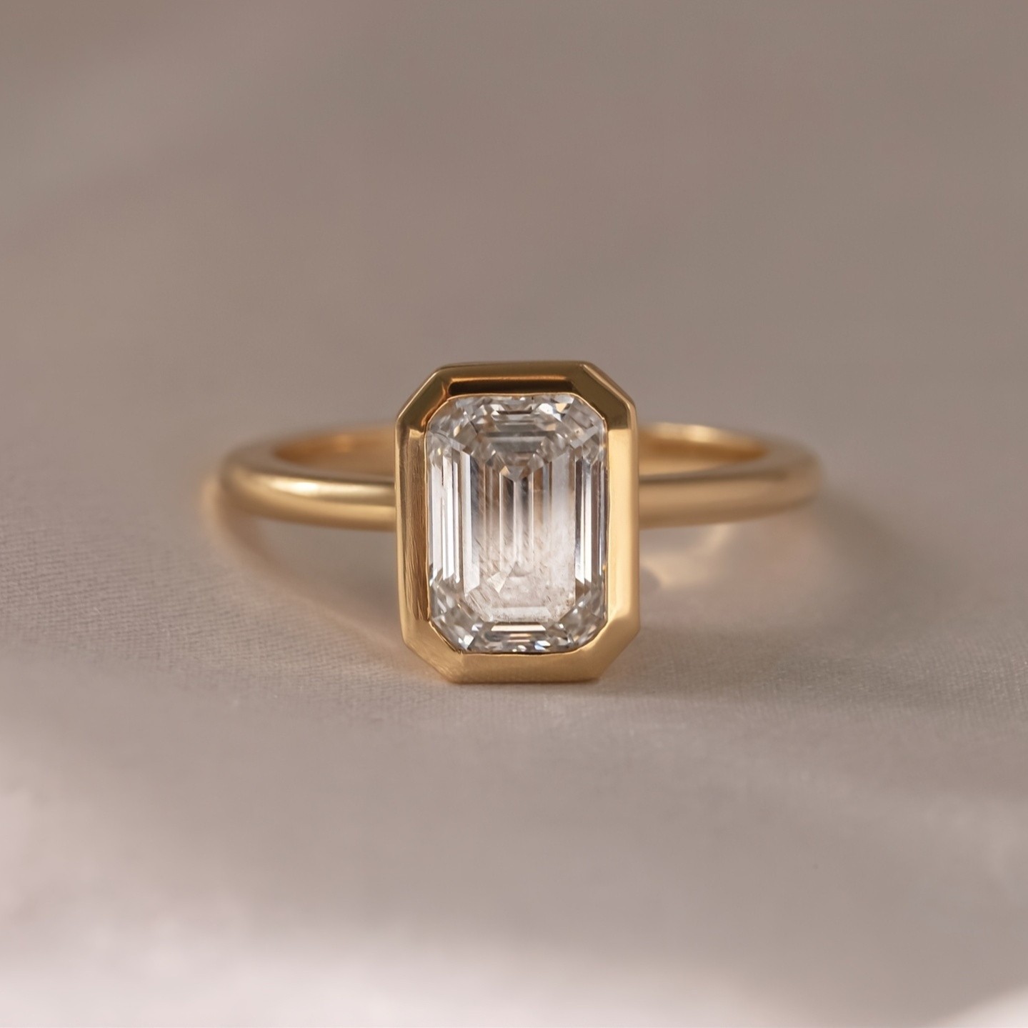 Emerald Cut Moissanite Ring 6x8mm 2ct 925 Silver Size 6 7 8 9
