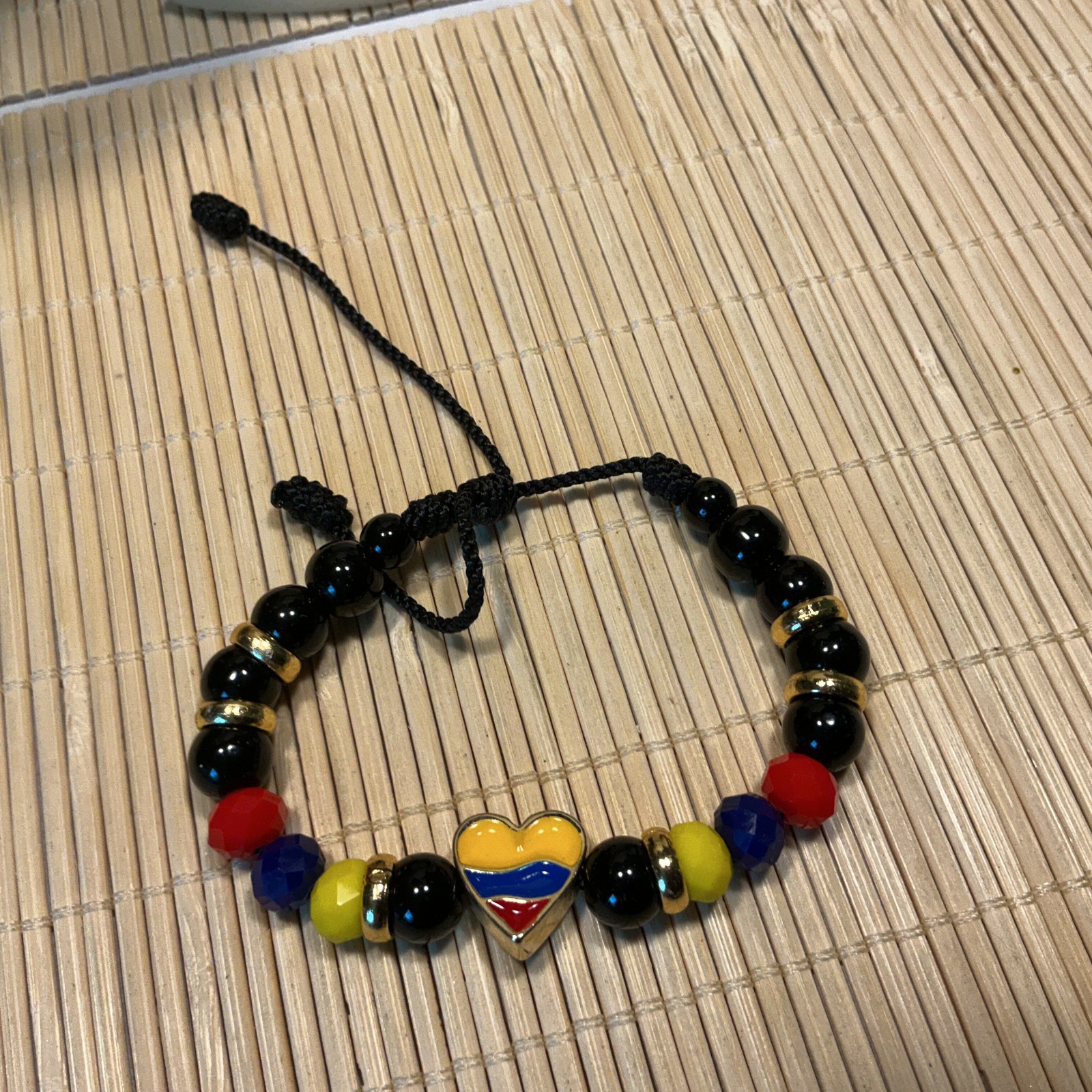 Fashion Bracelet Black Yellow Red Glass Enamel Heart Beaded Slide Lot 101D