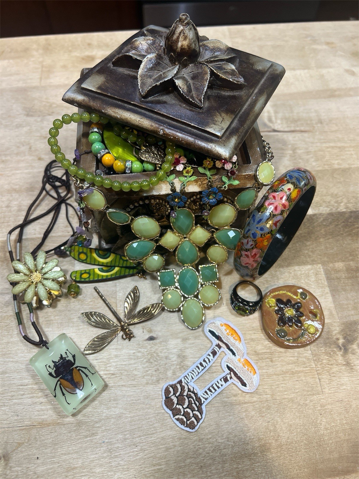 Earthy fashion Costume Jewelry Multicolor Bracelets Necklaces Rings & More ￼