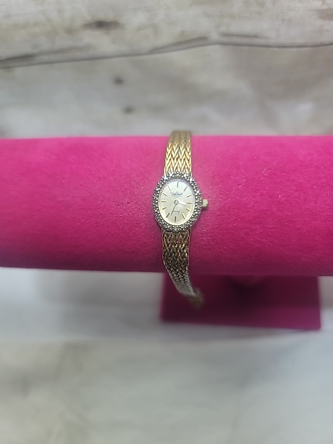 Paul Maret wristwatch (with diamond chips) – Works