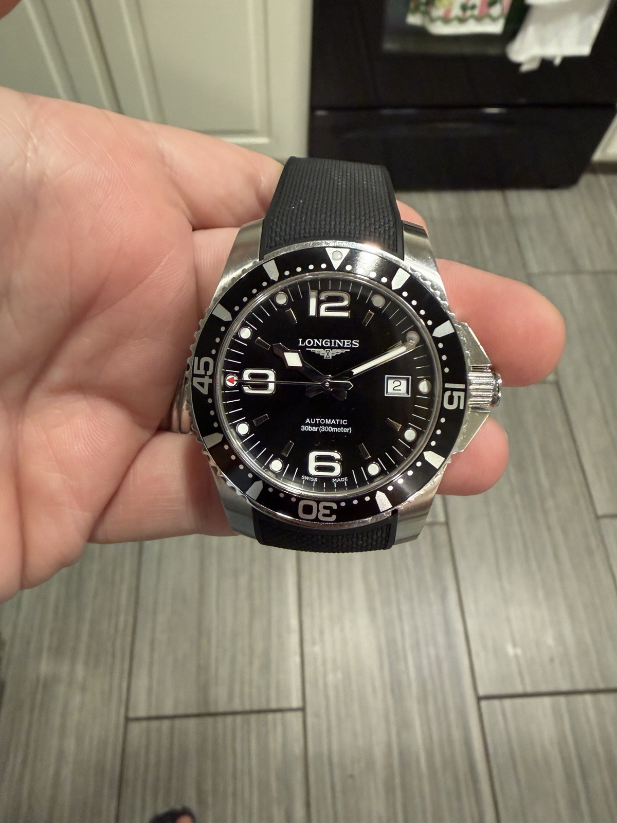 Longines HydroConquest Men’s Automatic Watch 41mm L3.742.4.56.6