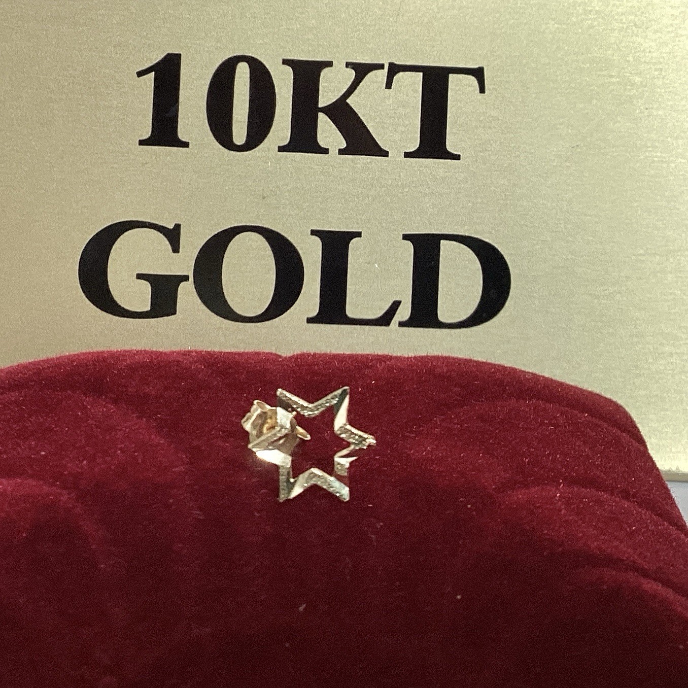 NWOT 10 KT Stamped Single Diamond Cut Star Stud For Pierced Ear Unisex