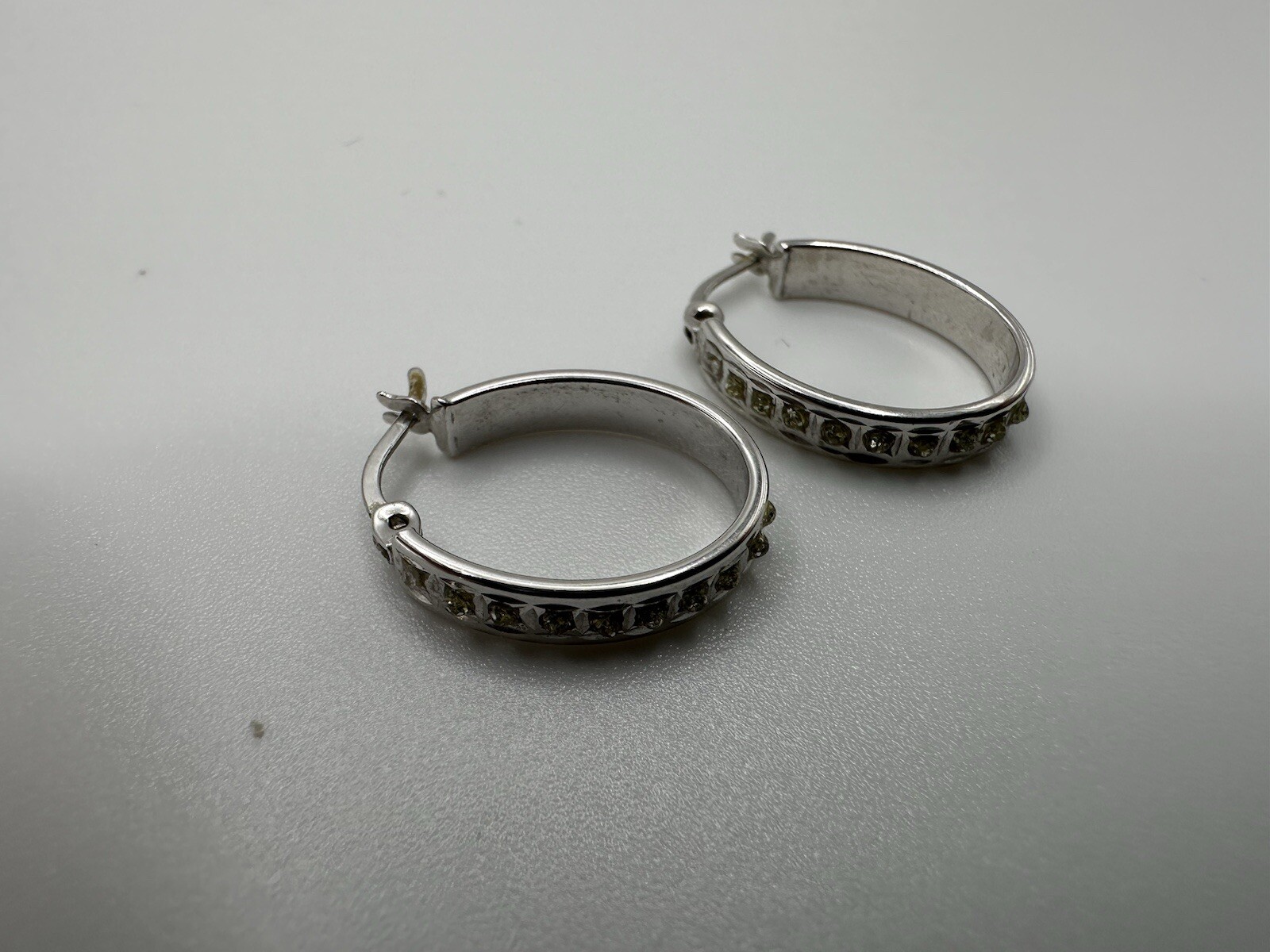 Vintage 1.8cm Sterling Silver CZ Hoop Earrings JB17