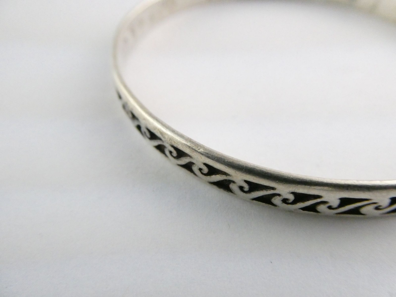 PSCL Peter Stone Sterling Silver Waves Design Bangle Bracelet 925 15.1g 8 Inches