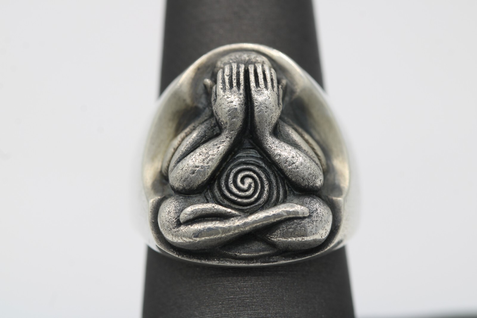 Phra Pidta Sterling Silver Talisman Thai Buddha Ring Size 8 – 20.1 Grams