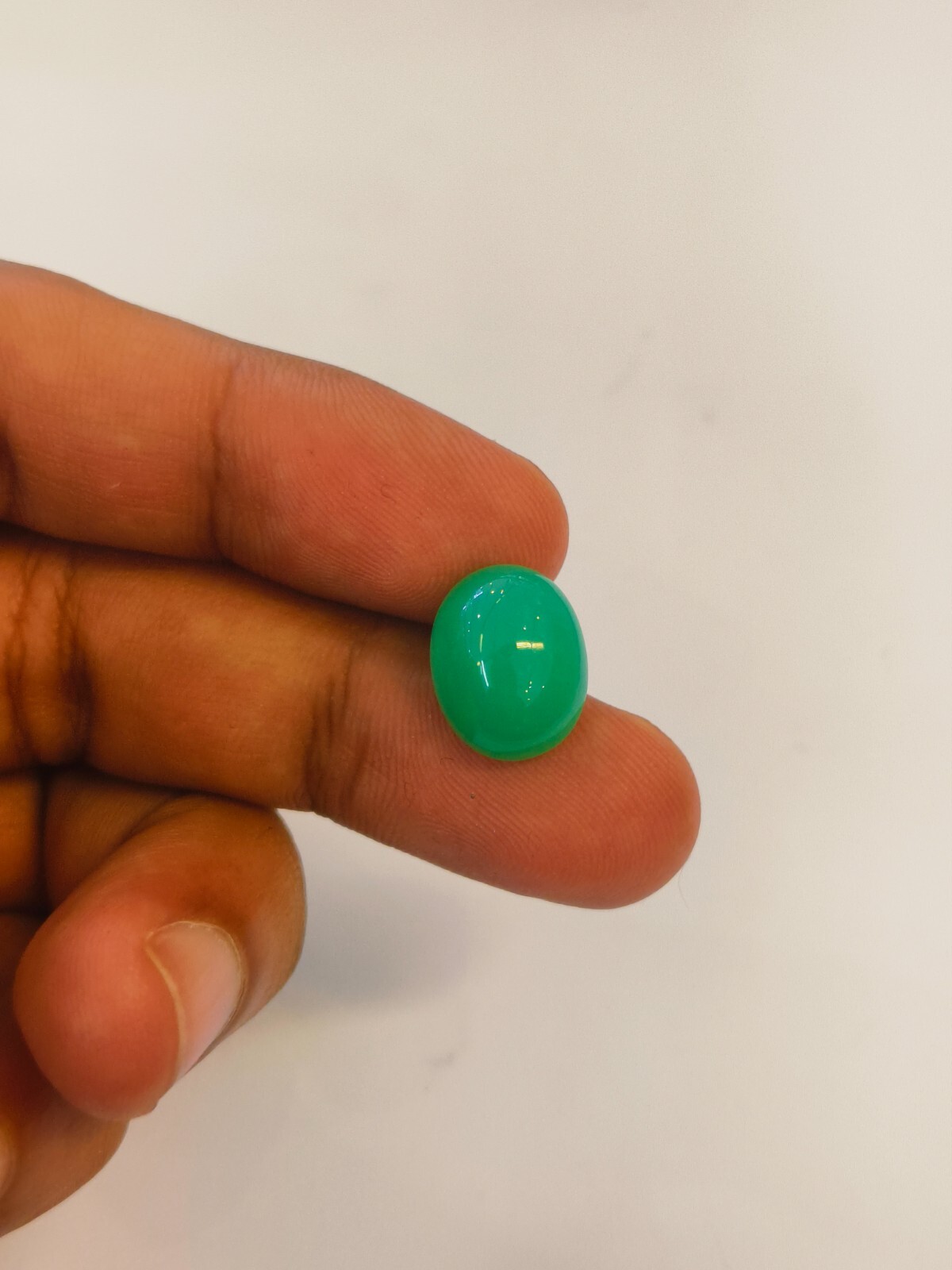 6.50 Cts A VERY GORGEOUS AND VERY BEAUTIFUL CHRYSOPRASE !
