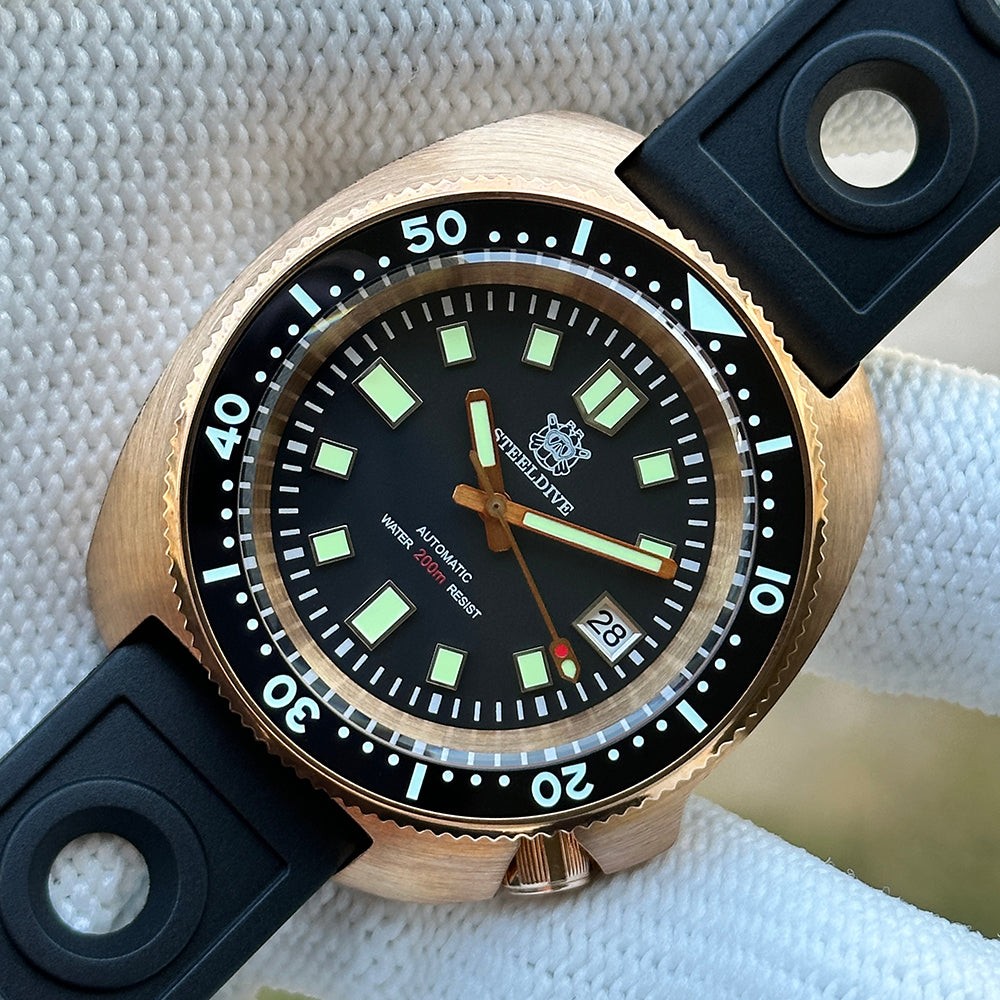 STEELDIVE SD1970S Mens 43.8mm 200M Automatic Dive Watch NH35 Sapphire Steel