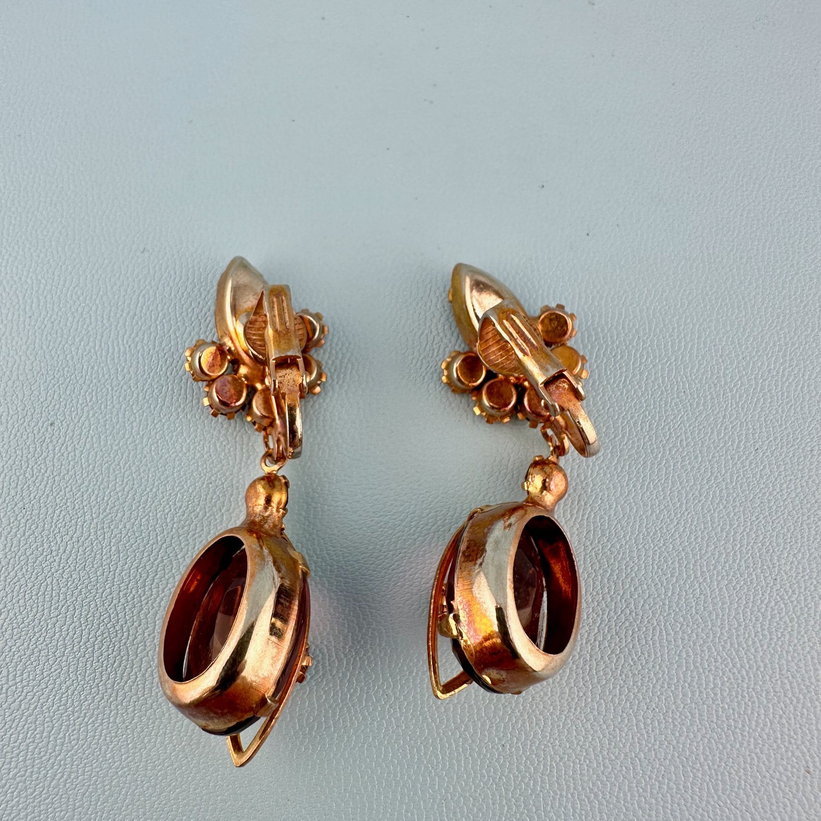 Vintage Purple Rhinestone Dangle Earrings Rose Gold Tone Clip On Prong Set