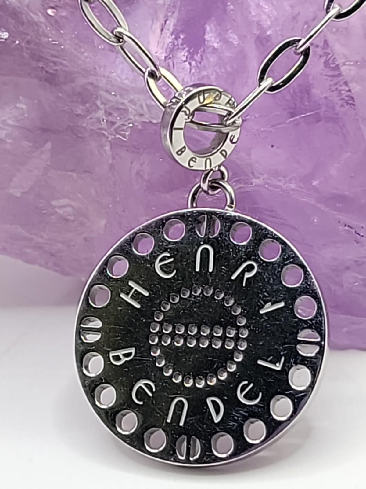 Henri Bendel Influencer Logo Pendant Necklace Siver Tone Multi Adjustable