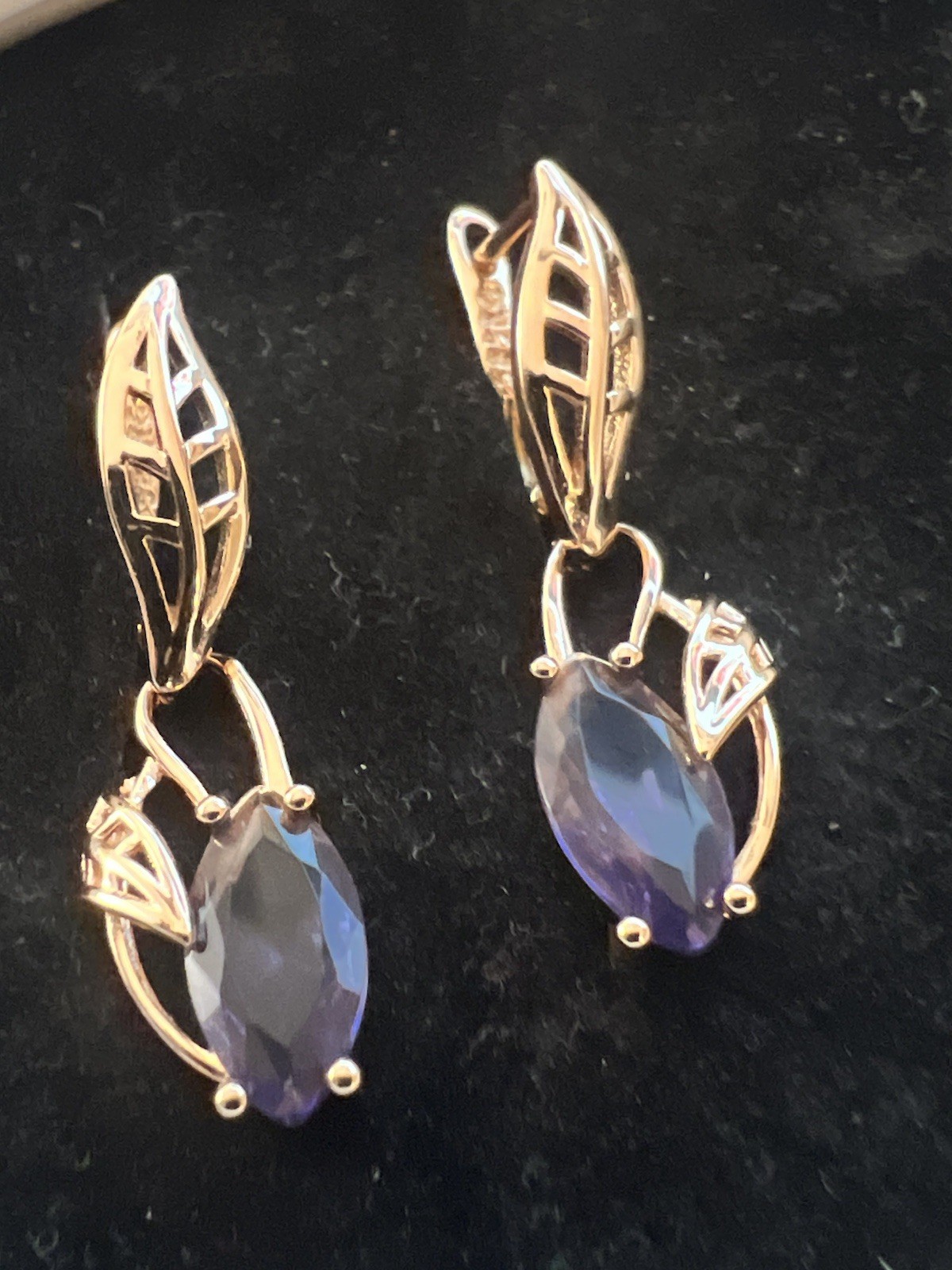 New Women’s 14k Rose Gold Plated Natural Zircon Amethyst English Lock Earrings