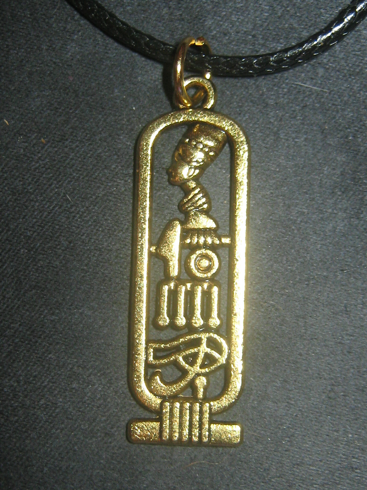 New 35MM Gold Egypt Egyptian Eye Horus Nefertiti Cartouche Pendant Necklace