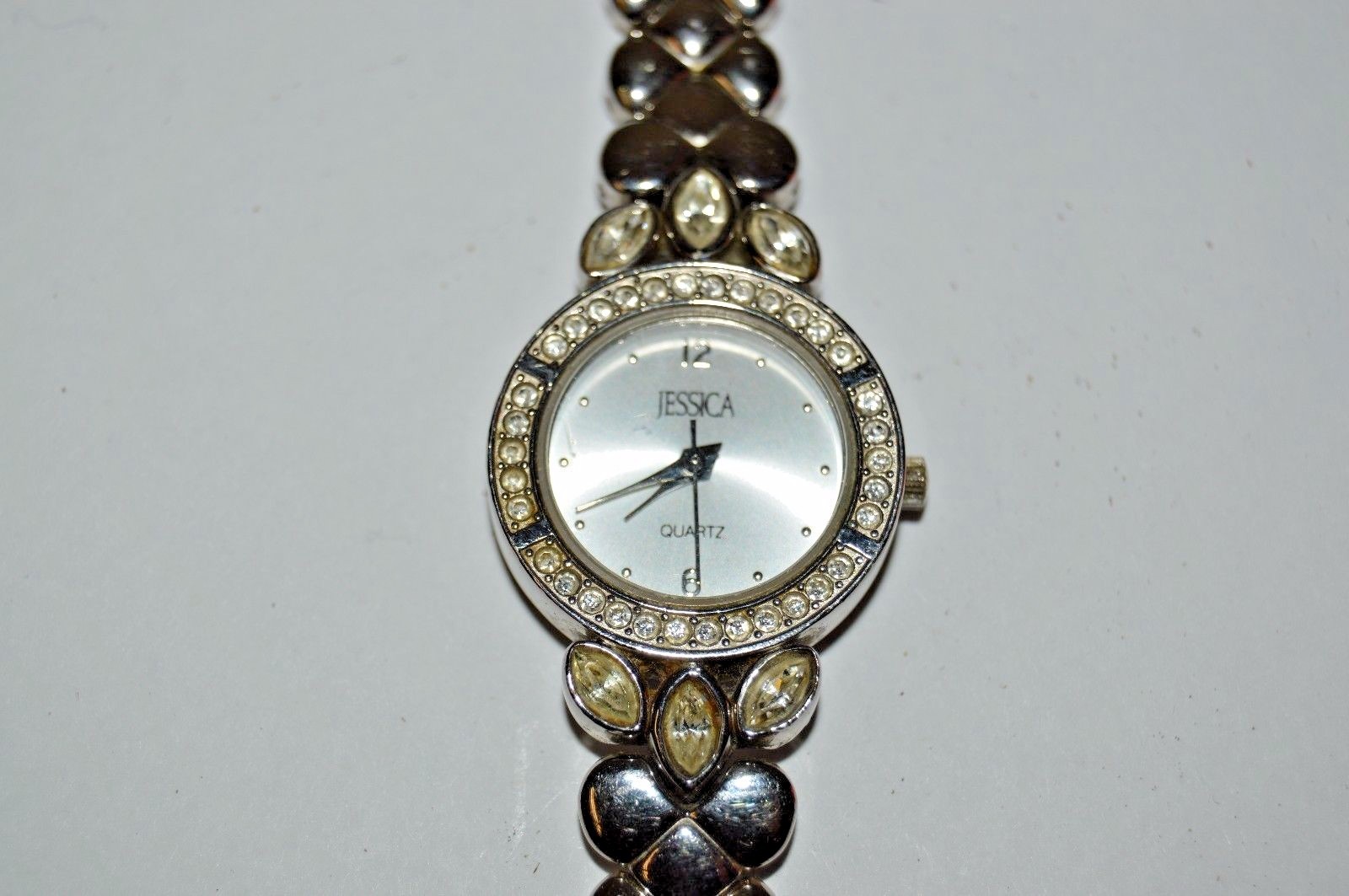 Nice JESSICA Jeweled Metal Women’s Working Wrist Watch 30545