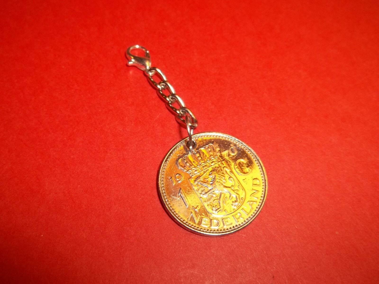 ONE GUILDER COIN – NETHERLANDS – PENDANT / CHARM – 1967 to 1980