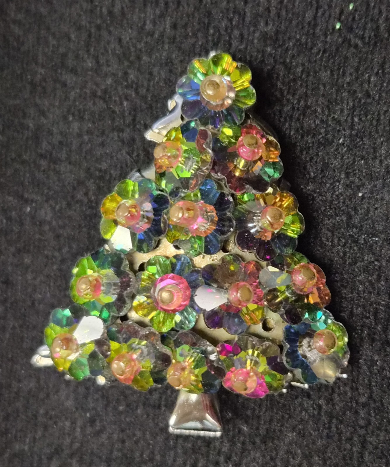Vintage 60’s Watermelon Rivoli Crystal Bead Christmas Tree Pin / Brooch